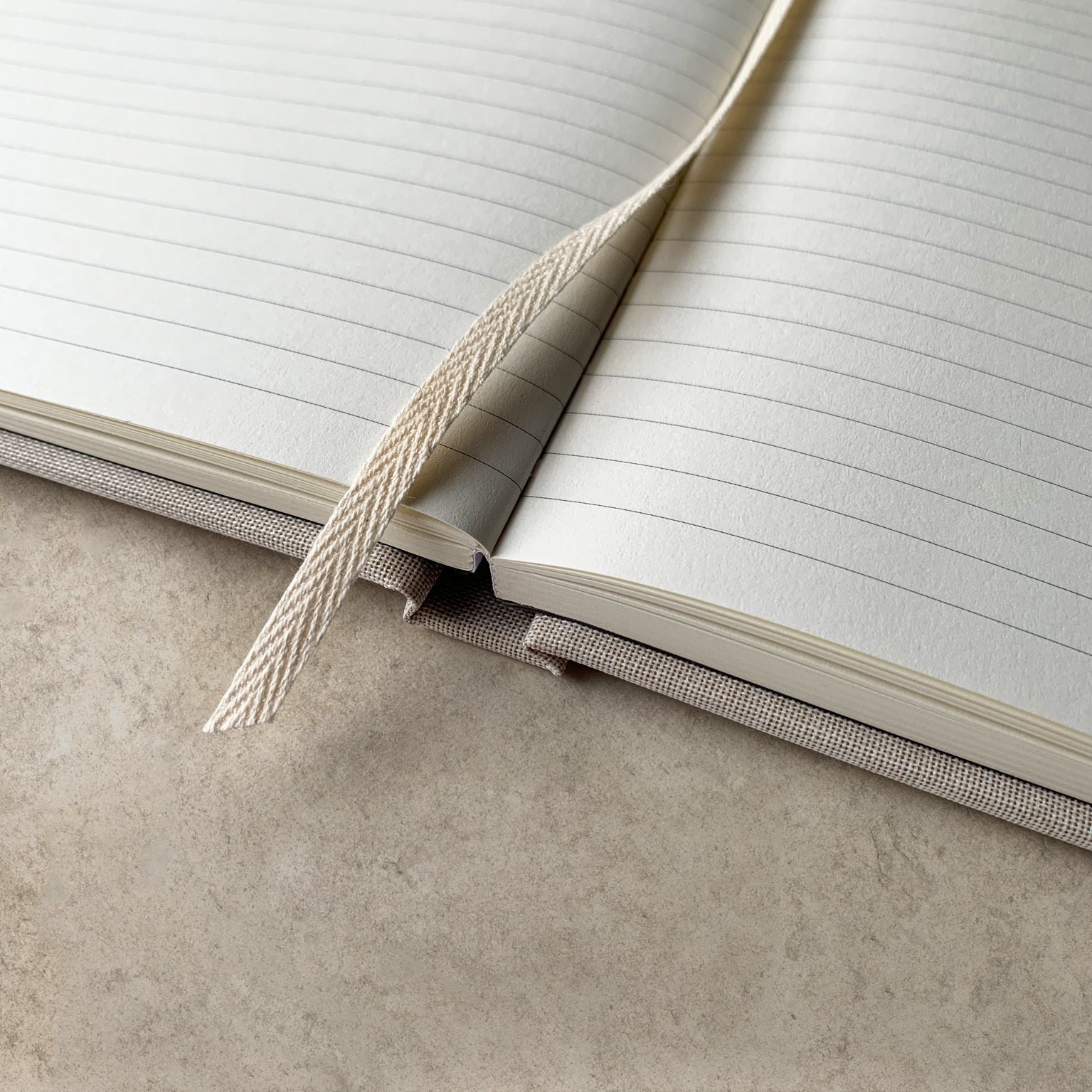 A5 Layflat hardcover notebook - Linen Recycled Ocean Plastics